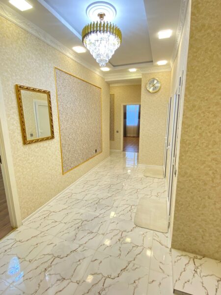 Yeni tikili, 2 otaqli, 83 m²