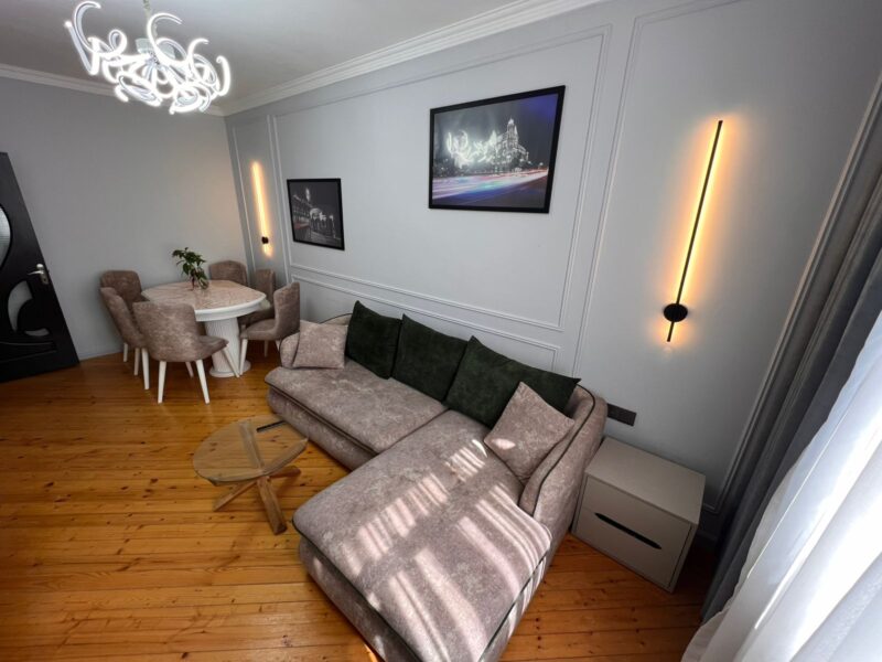 Yeni tikili, 2 otaqli, 60 m²