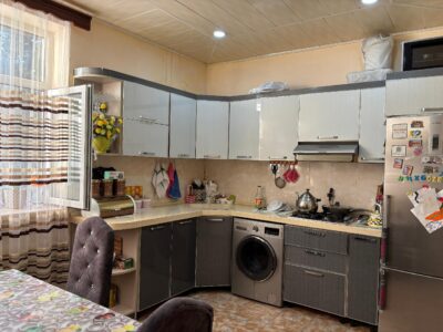 Köhne tikili, 2 otaqli, 65 m²