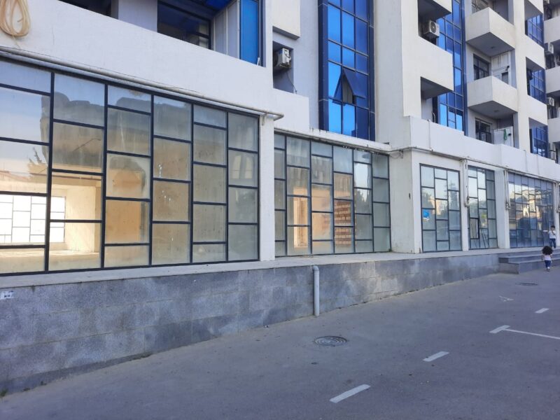 Obyekt, 862 m²