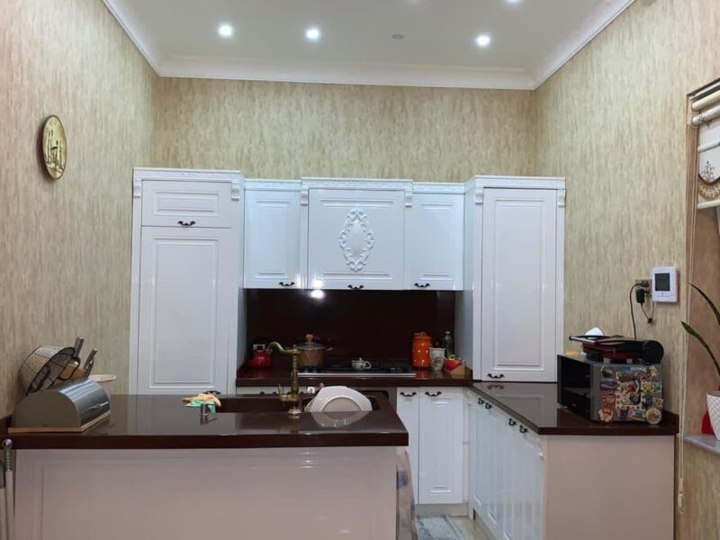 Həyat evi, 4 sot, 5 otaqli, 400 m²