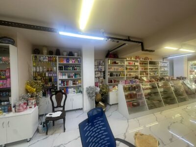 Obyekt, 140 m²