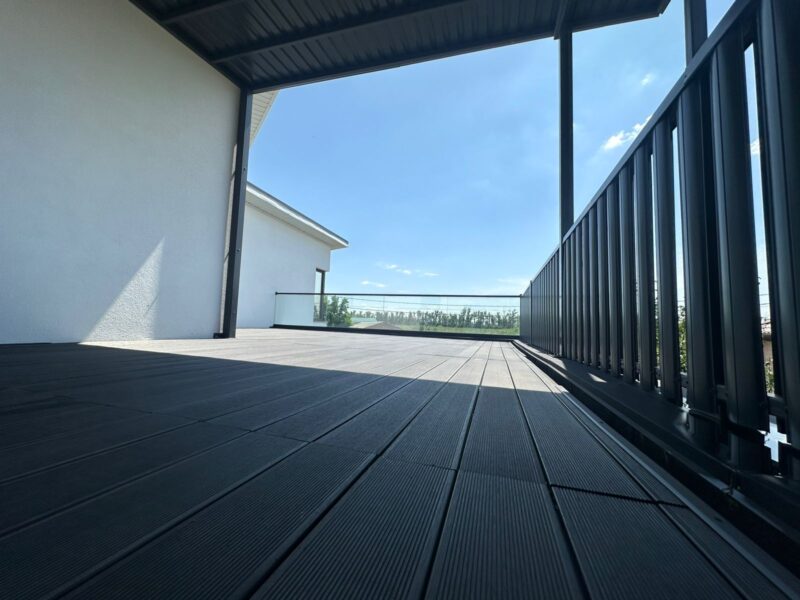 Həyat evi, 5 sot, 5 otaqli, 200 m²
